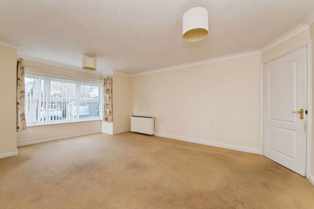 Property photo 2 of 13 Pbox-Img.Jpg