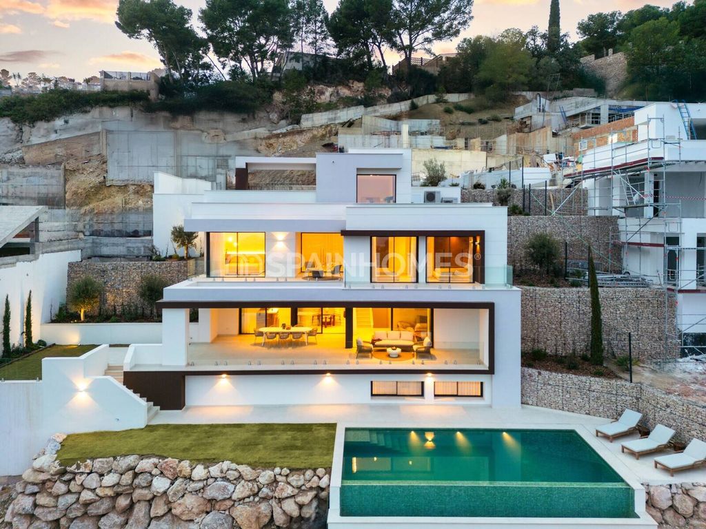 Property photo 1 of 19