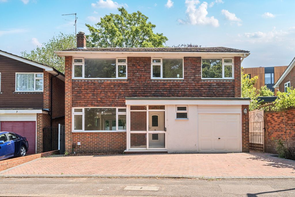 Property photo 1 of 13