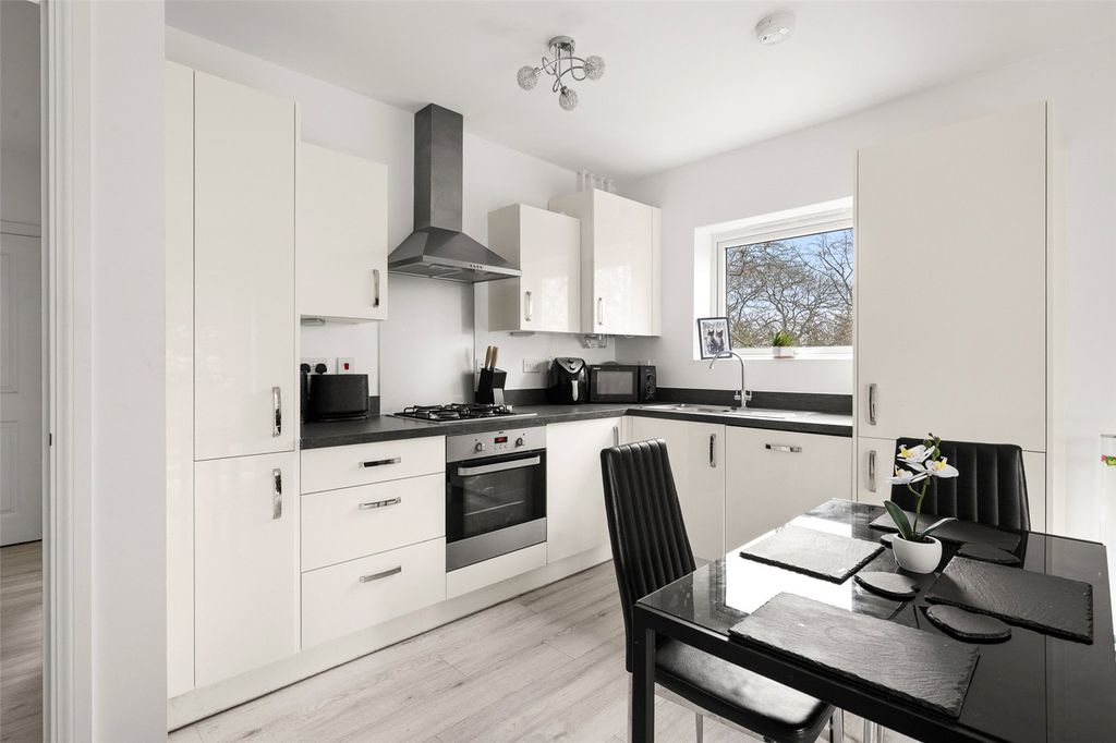 Property photo 2 of 7 Picture No. 02