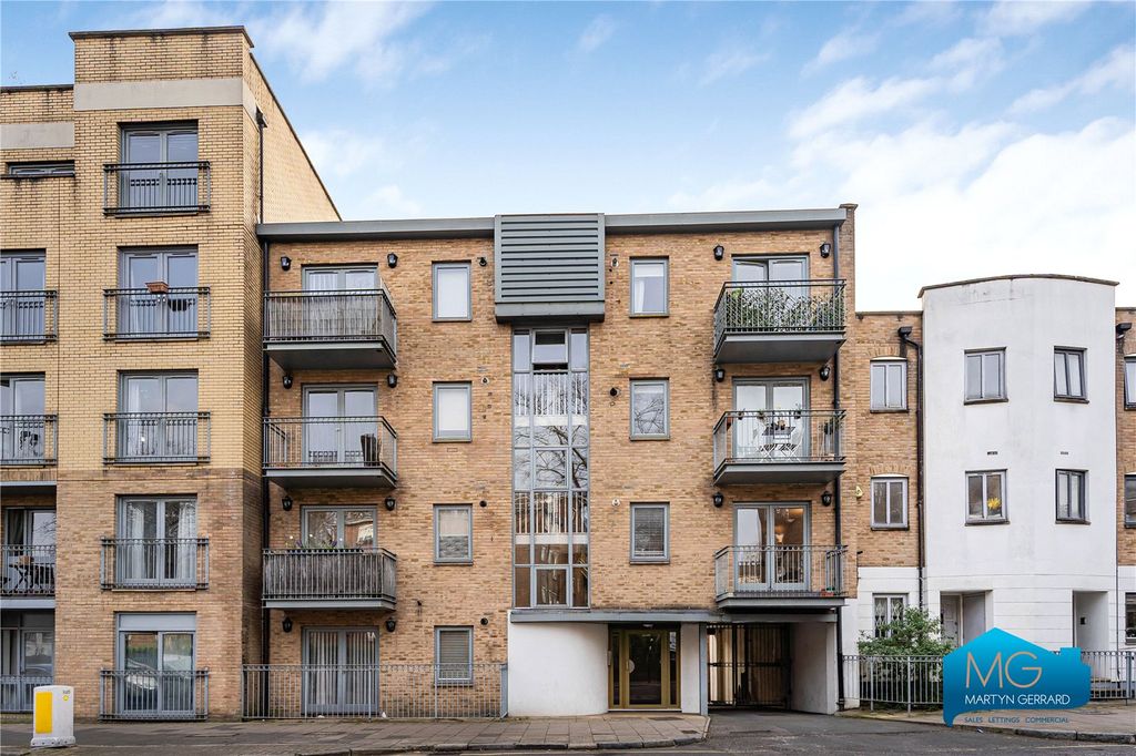 Property photo 1 of 18 Picture No. 12