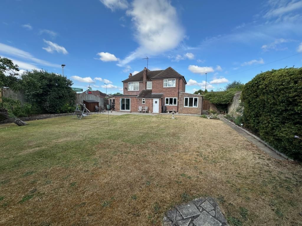 Property photo 2 of 13 External View