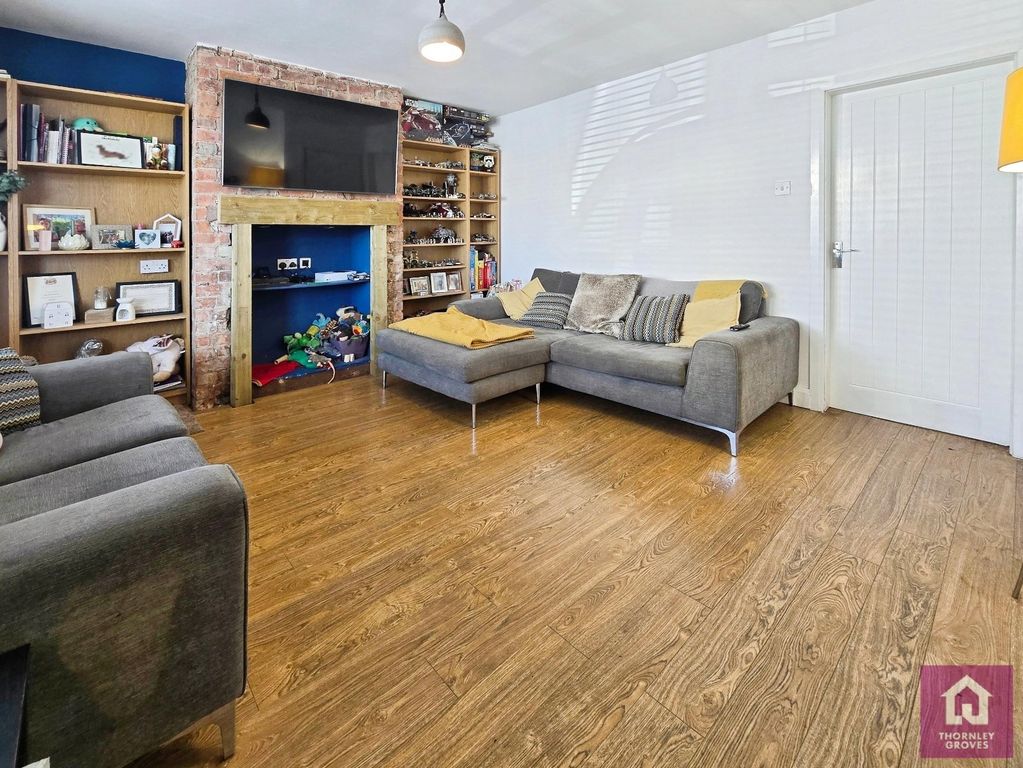 Property photo 3 of 17 Picture No. 39