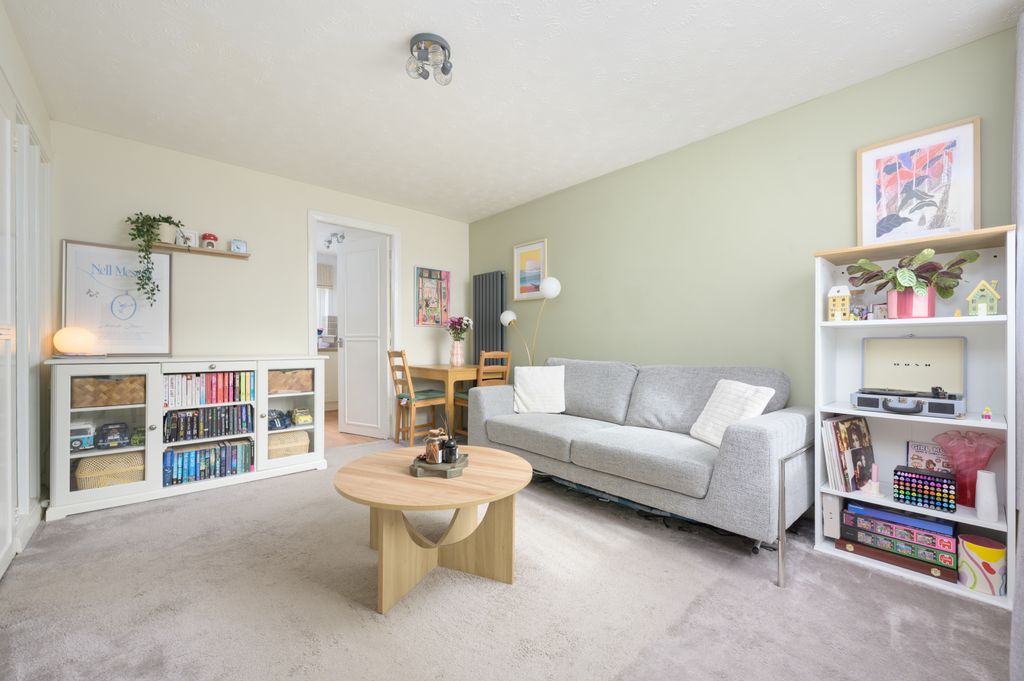 Property photo 3 of 25 Property Image 3