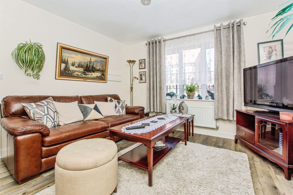 Property photo 2 of 15