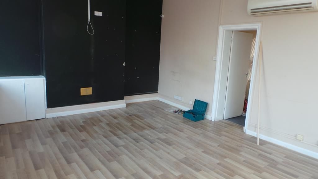 Property photo 2 of 7 Photo 7