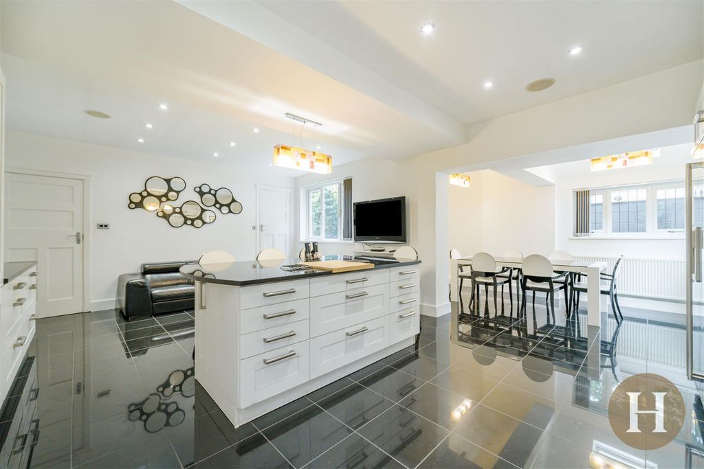 Additional image 5 of 7 bed detached house for saleMeadow Road, Harborne, Birmingham B17