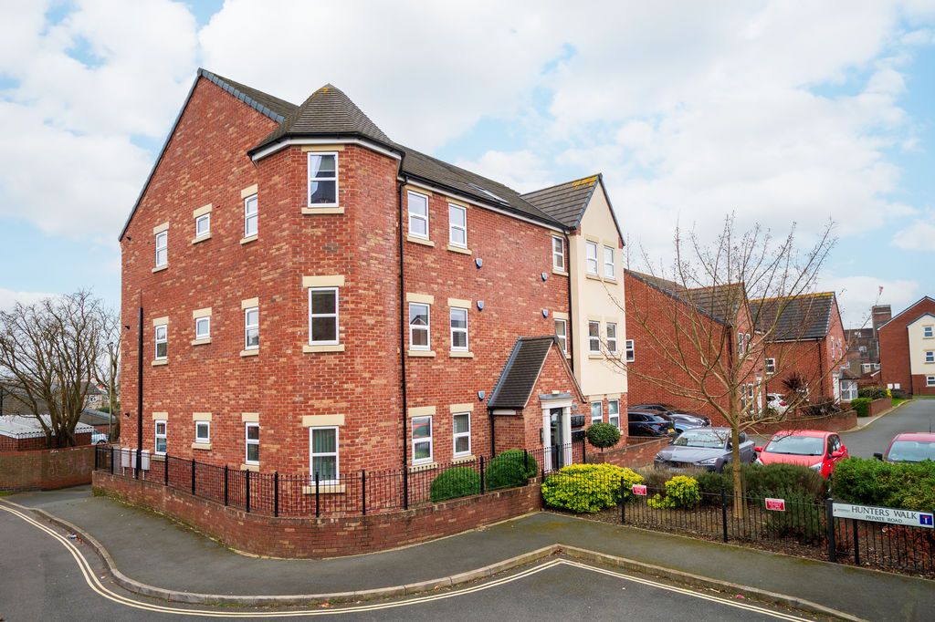 Property photo 1 of 30 Front