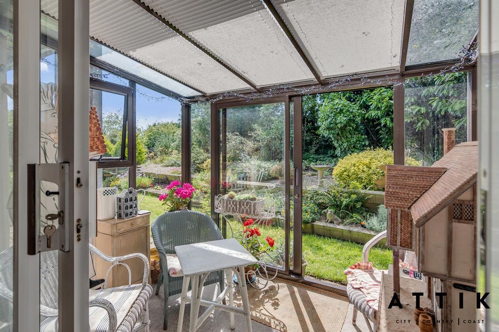 Additional image 15 of 2 bed flat for saleThe Limes, London Road, Halesworth IP19