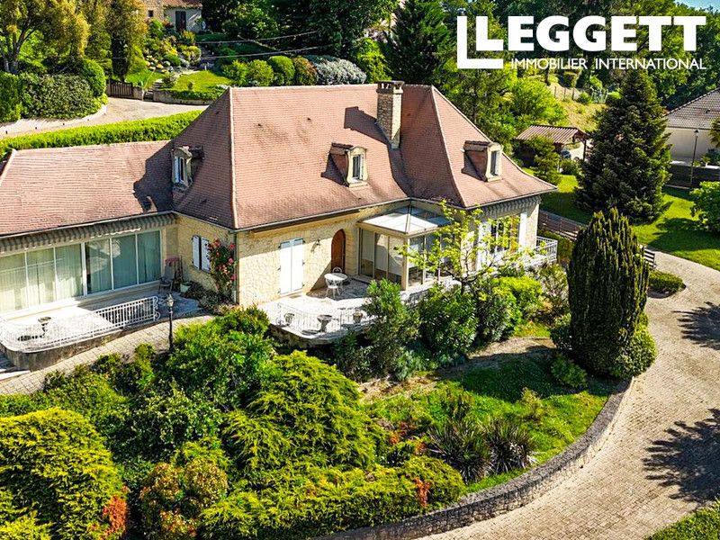 Property photo 1 of 10