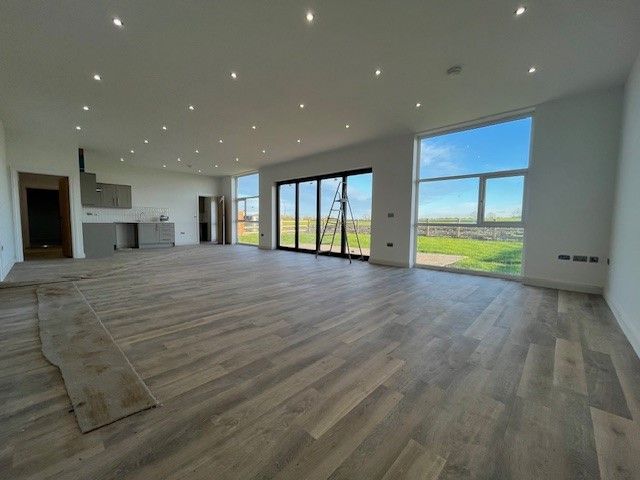 Property photo 2 of 10 View