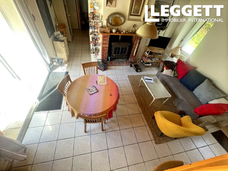 Property photo 3 of 10