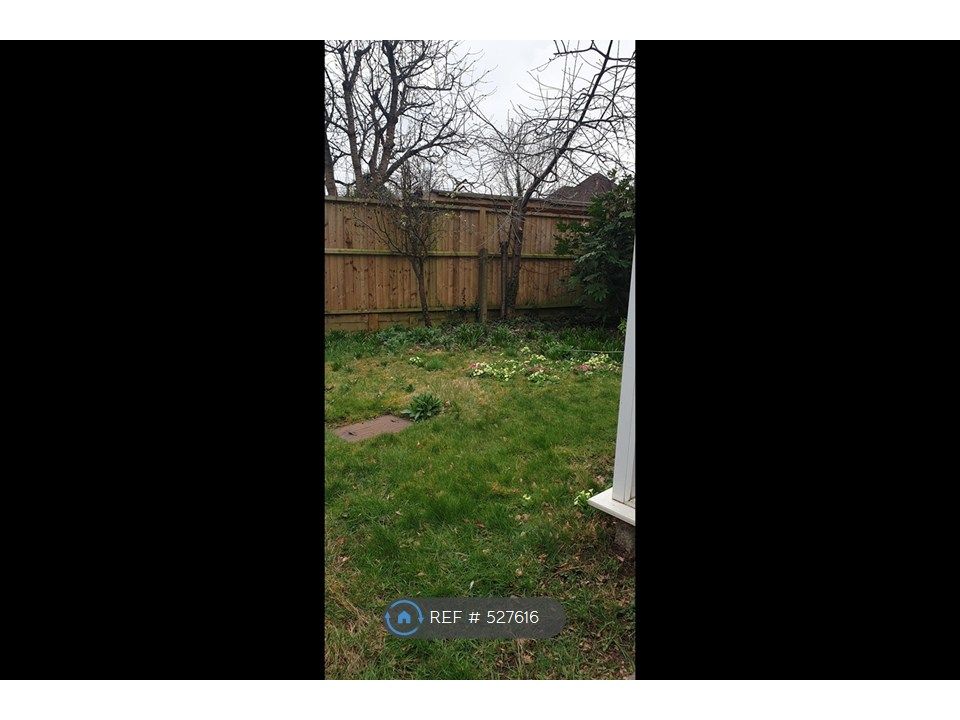 Property photo 2 of 21