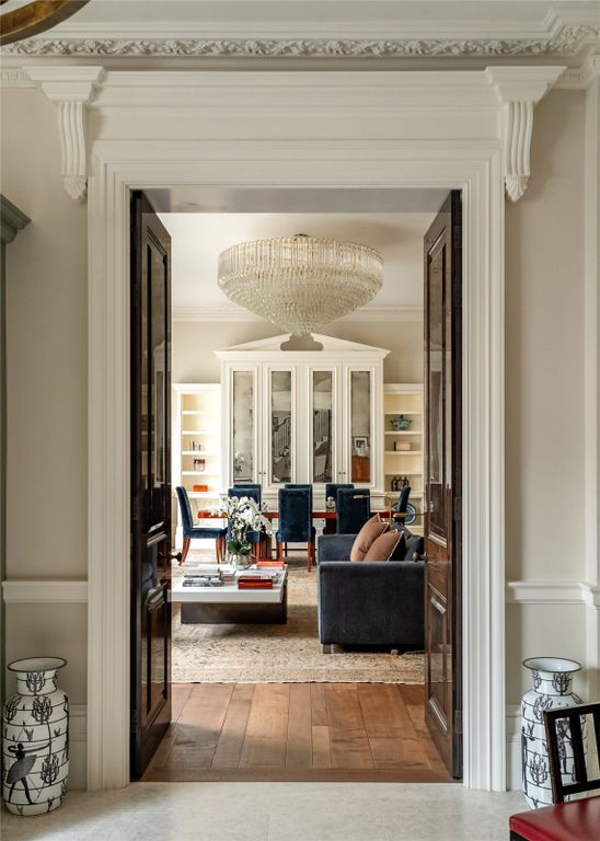Property photo 2 of 11 Drawing Room