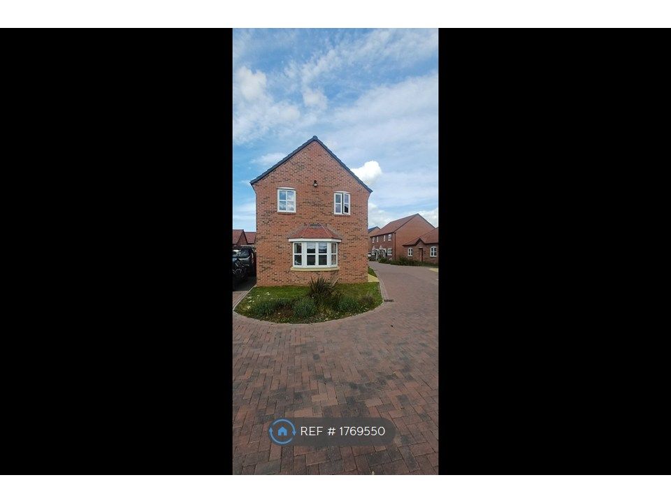 Property photo 2 of 24