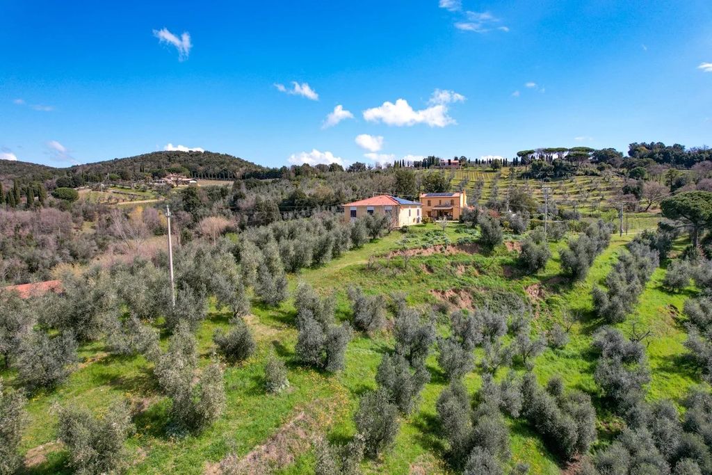 Property photo 1 of 88