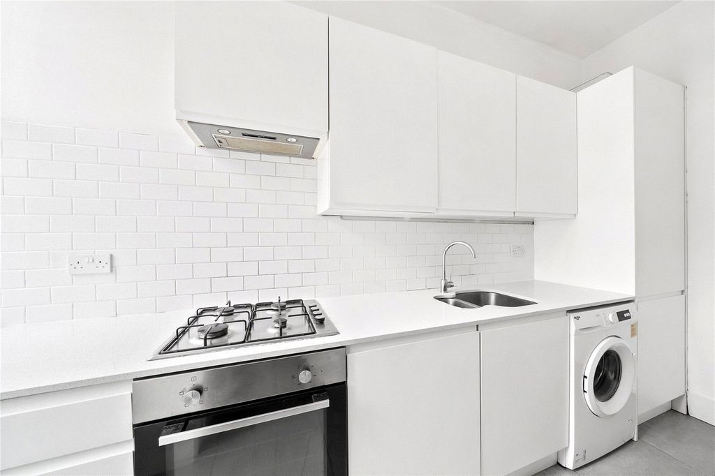 Property photo 3 of 15 Picture No. 19