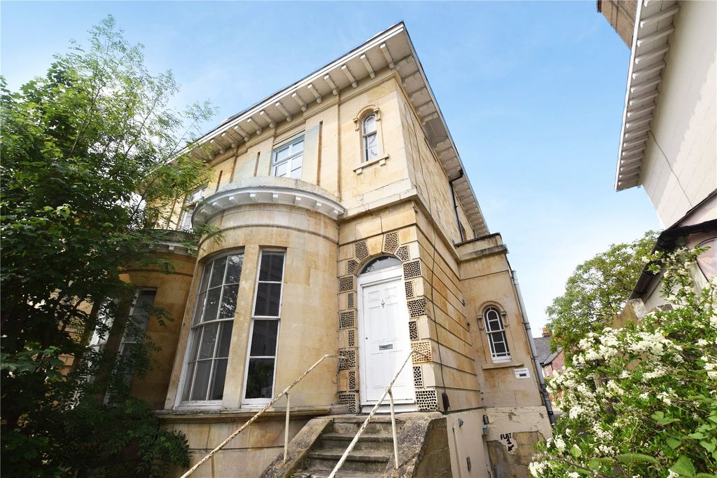 Property photo 1 of 6 Picture No. 04