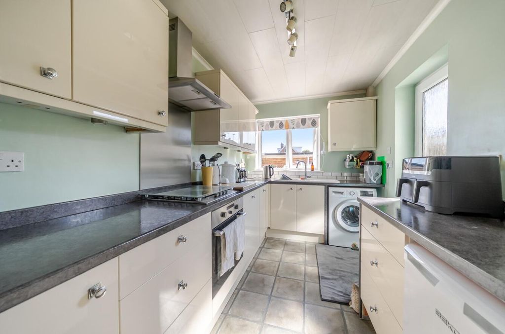 Property photo 3 of 23 1450186-14-69E7965E2ba34.Jpg