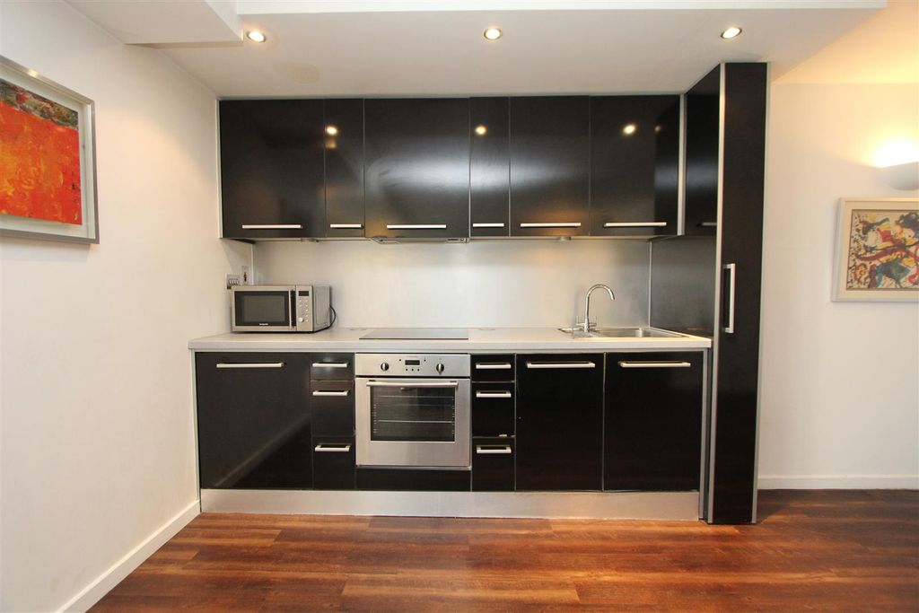 Property photo 2 of 13 Kitchen.Jpg