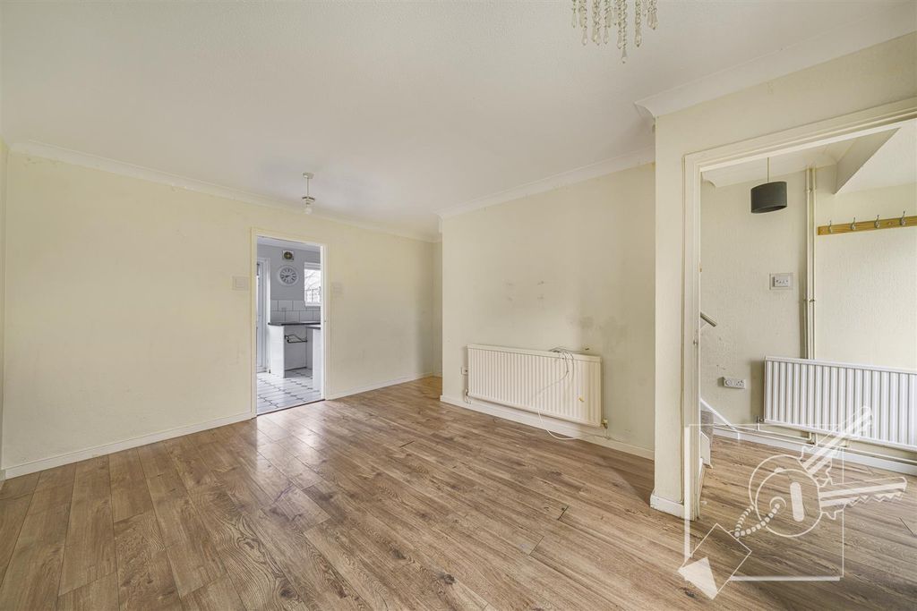 Property photo 3 of 27 Reception Room