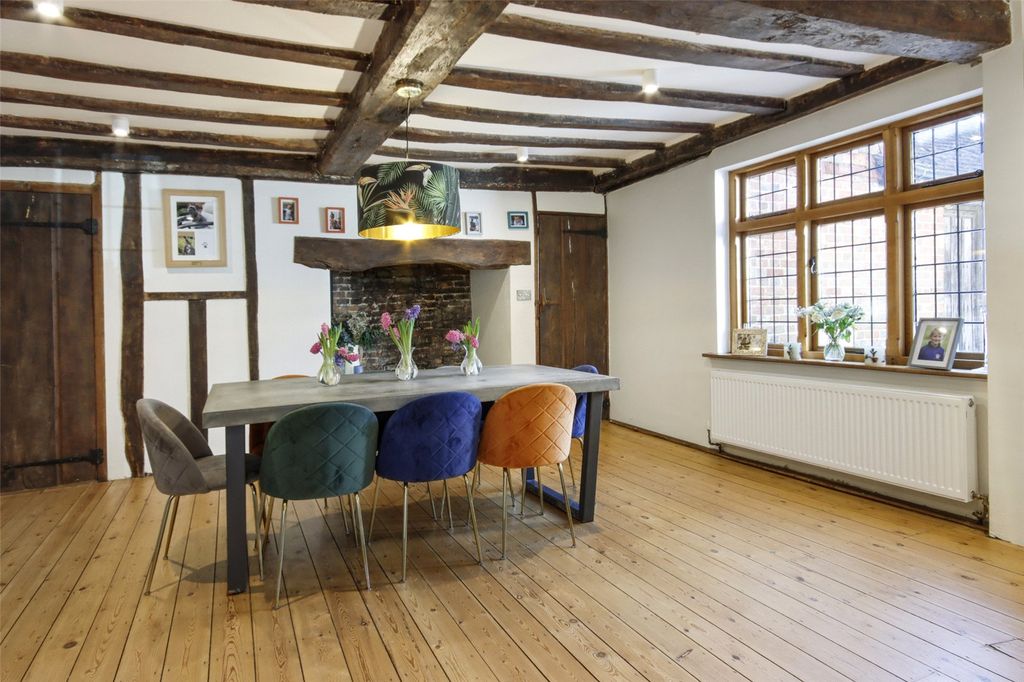 Property photo 3 of 23 Dining Room