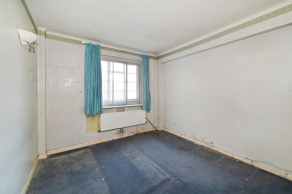 Additional image 11 of 3 bed flat for saleHamilton Court, Maida Vale W9