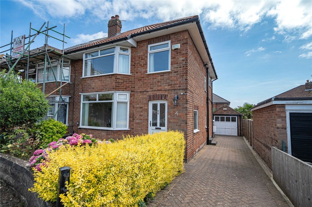 Property photo 1 of 17 Picture No. 03