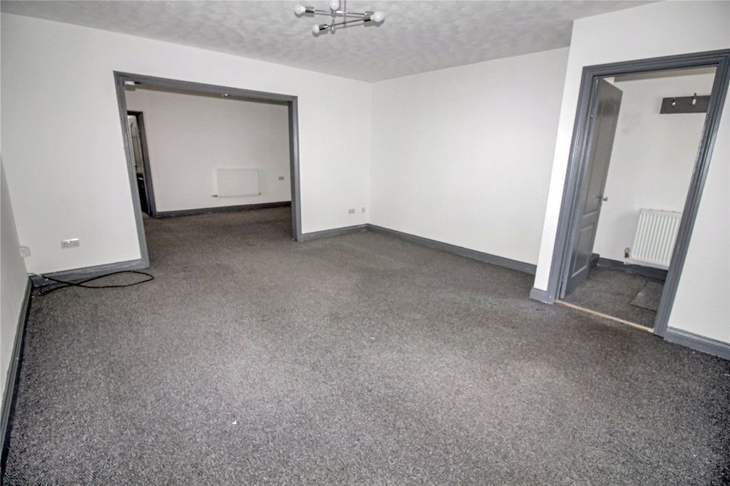 Property photo 3 of 14 Picture No. 39