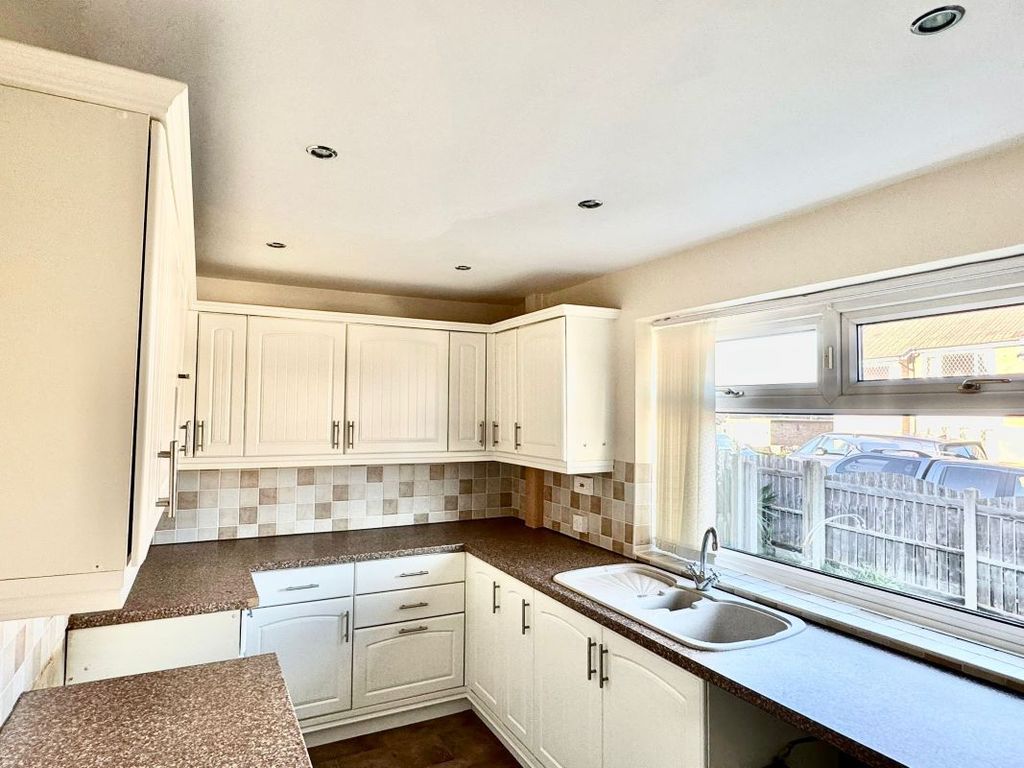 Property photo 3 of 10 Image 3