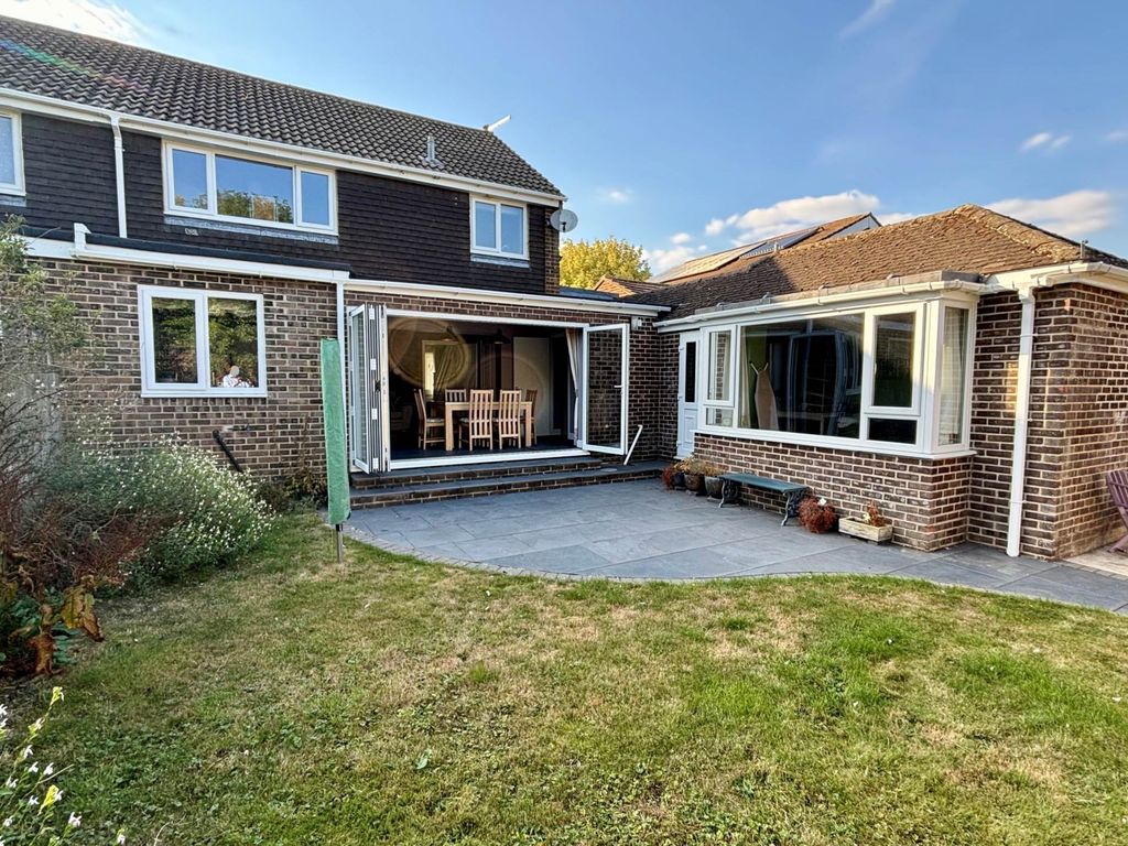Property photo 2 of 13