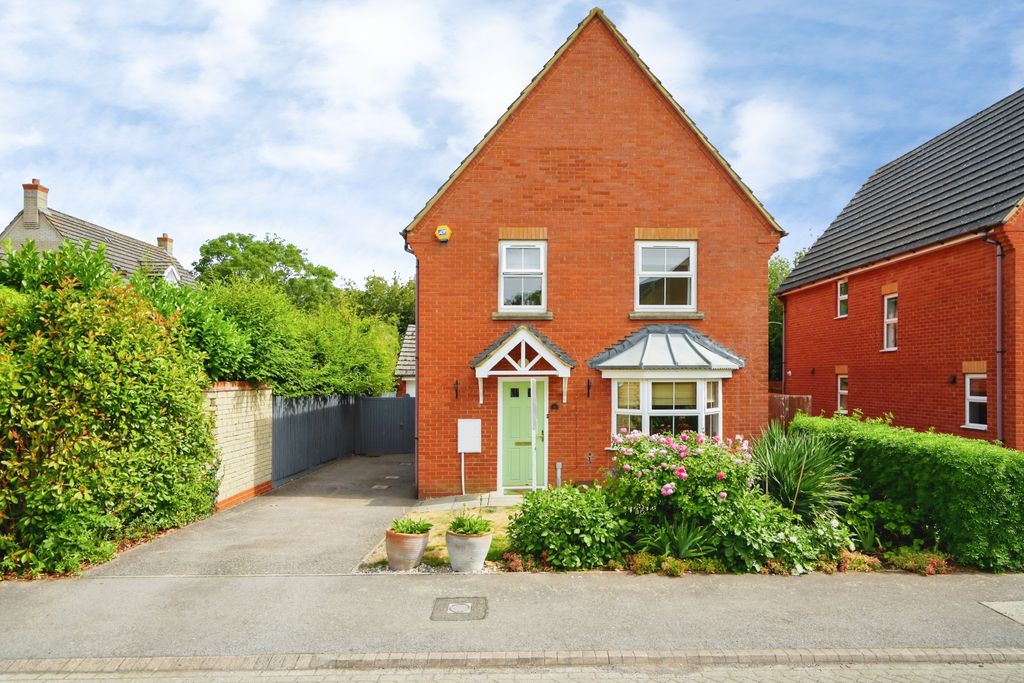 Property photo 1 of 13