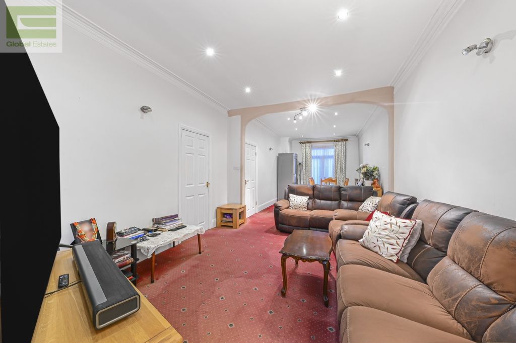 Property photo 2 of 17 Photo 17
