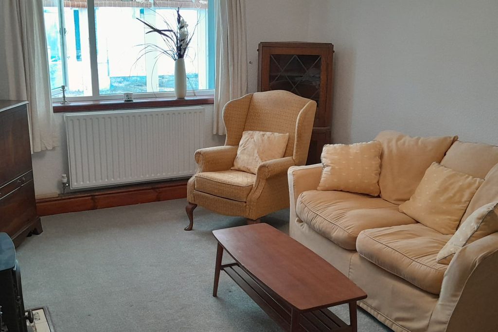 Property photo 2 of 14