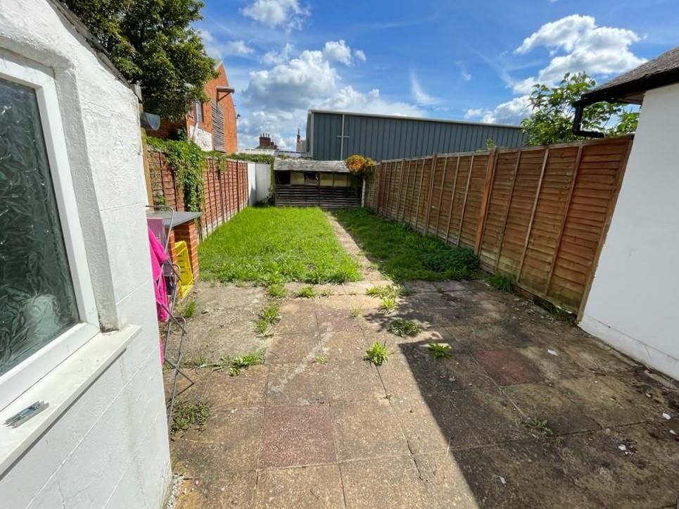Property photo 3 of 4