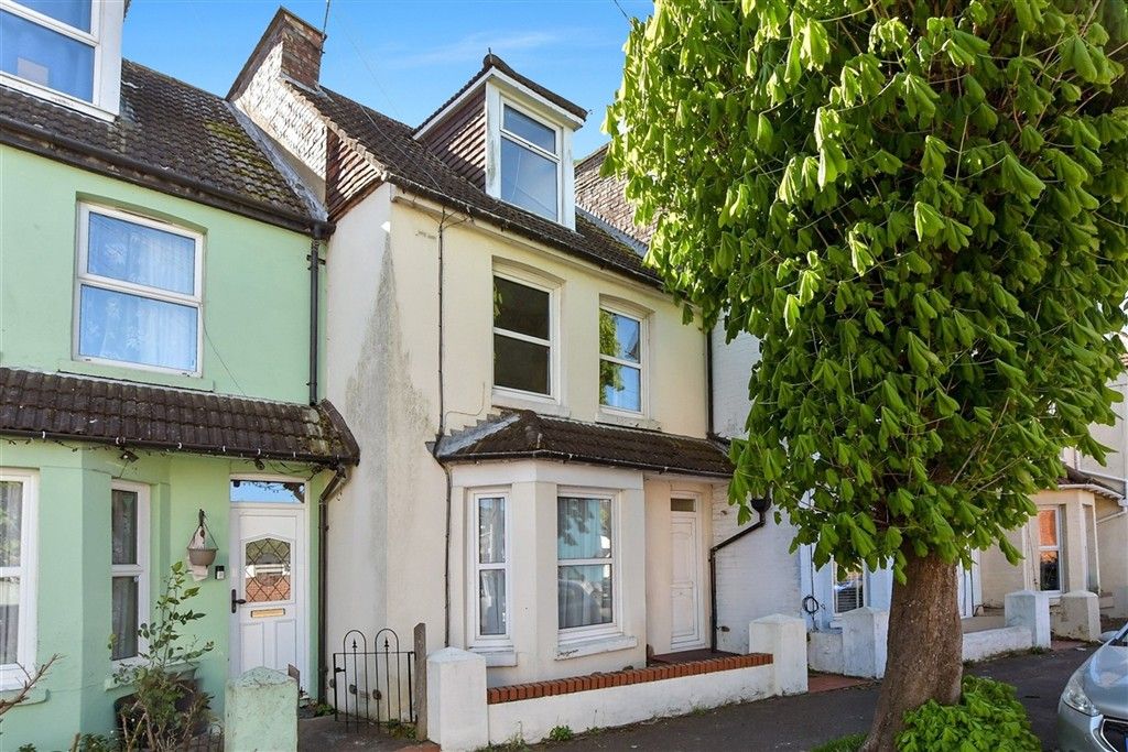 Property photo 1 of 11 External Web