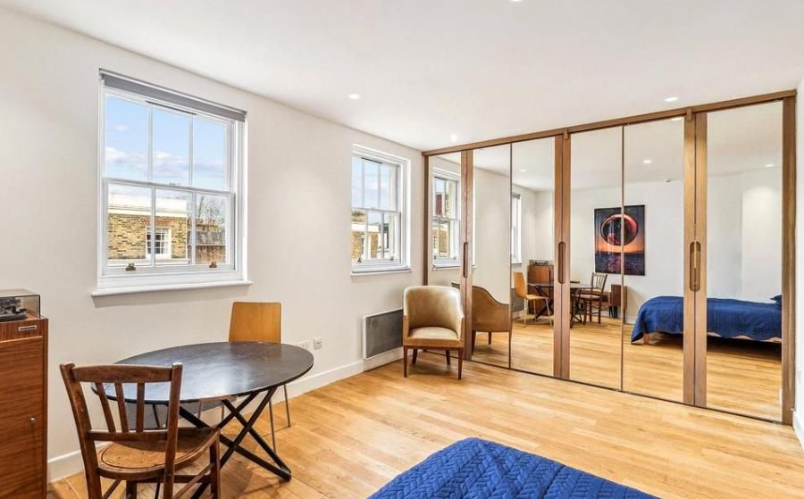 Property photo 2 of 4 25 Fitzroy Square 2.2 20.01.Png