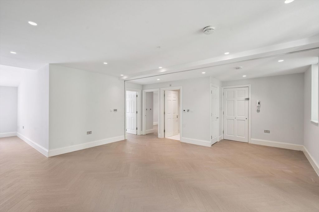 Property photo 1 of 15 Image