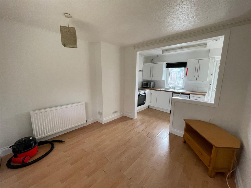 Property photo 3 of 13 Image (11).Jpg