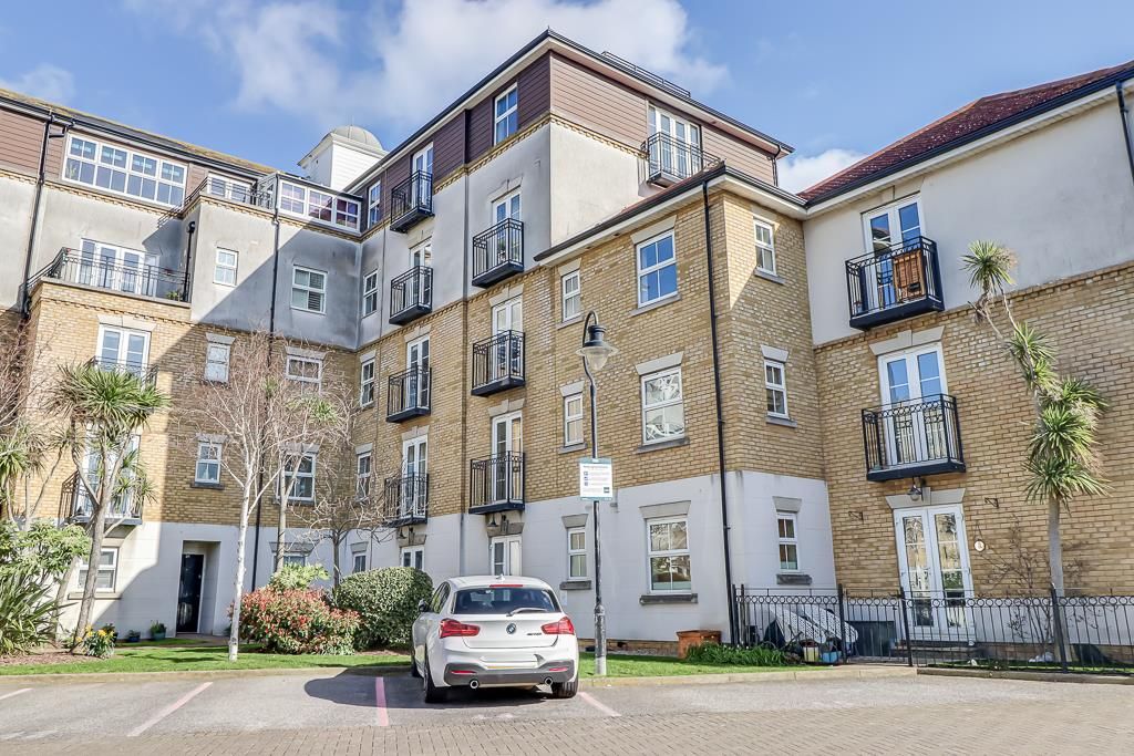 Property photo 1 of 19 Front