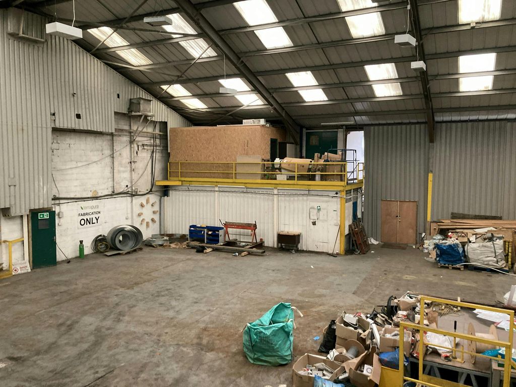 Property photo 3 of 16 3F982c86c097B0B6E3442984Cf0F491920230310_094741191_Ios.Jpg