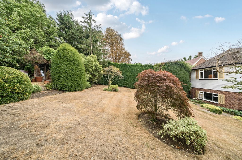 Property photo 2 of 26 1342232-28-68Add9...