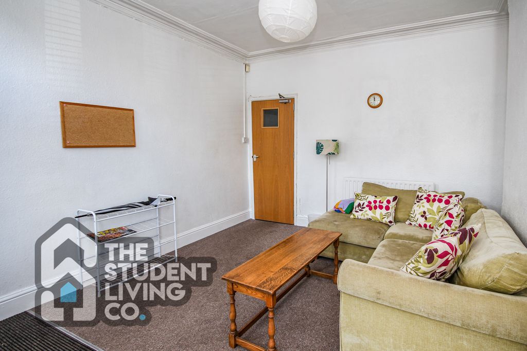 Property photo 3 of 20 Img_4376