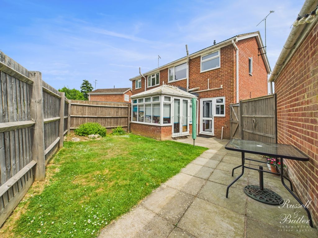 Property photo 2 of 10 Cam02127G0-Pr0304-Still008