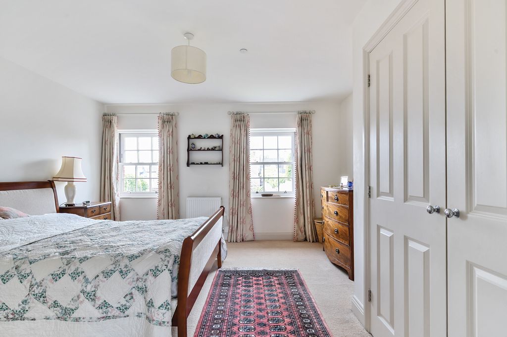 Additional image 14 of 3 bed end terrace house for saleClarendon Court, Marlborough SN8
