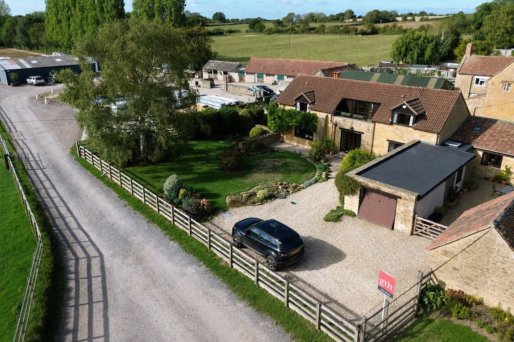 Property photo 1 of 29 Picture No. 45