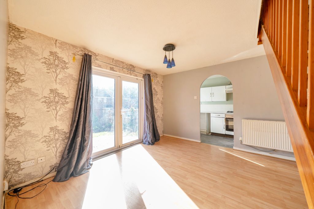 Property photo 3 of 12 1439840169E0A87543dc4