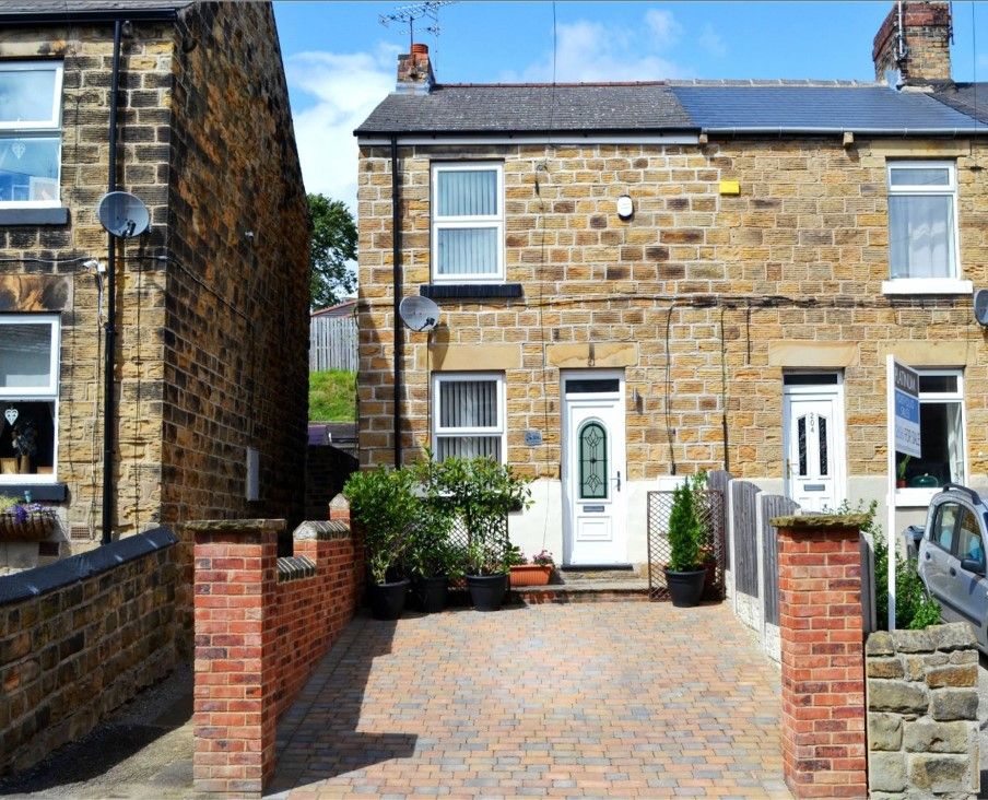 Property photo 1 of 9 Front View