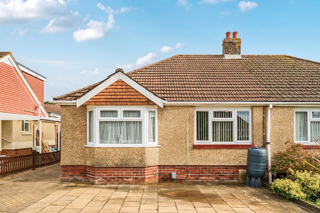 Property photo 1 of 15 Picture No. 23