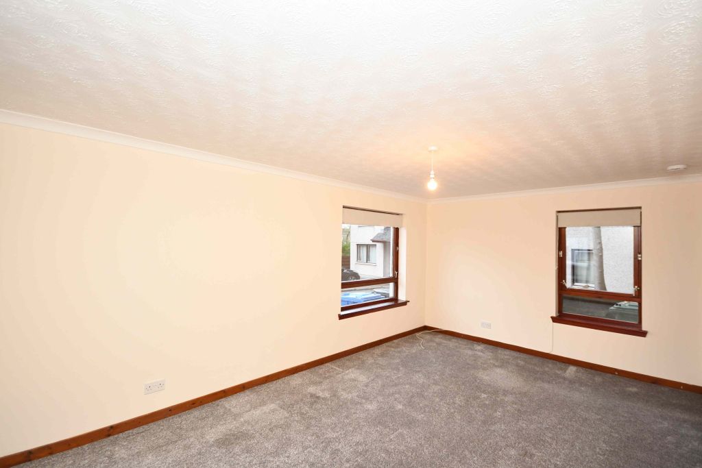 Property photo 2 of 10 Photo